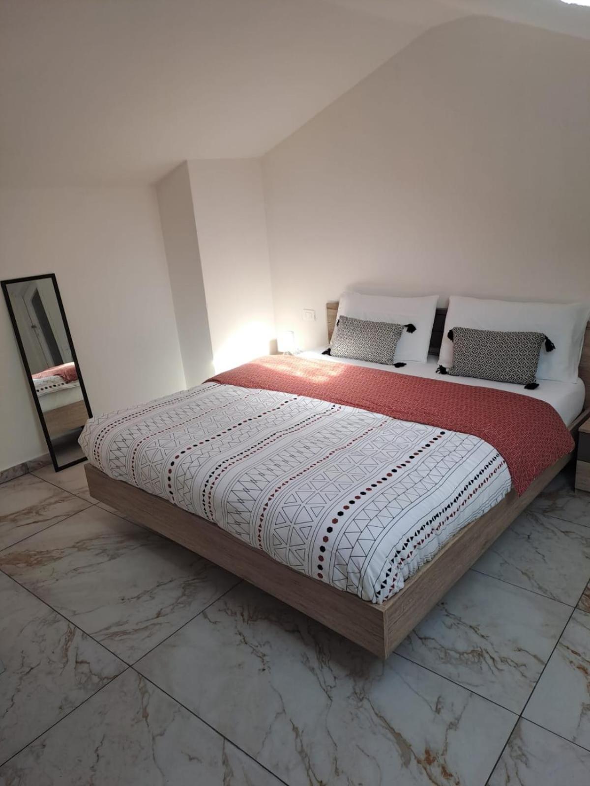 Lake House Canzo Εξωτερικό φωτογραφία